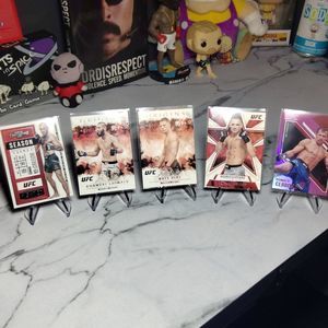 UFC CARDS - Fan Favorite Bundle